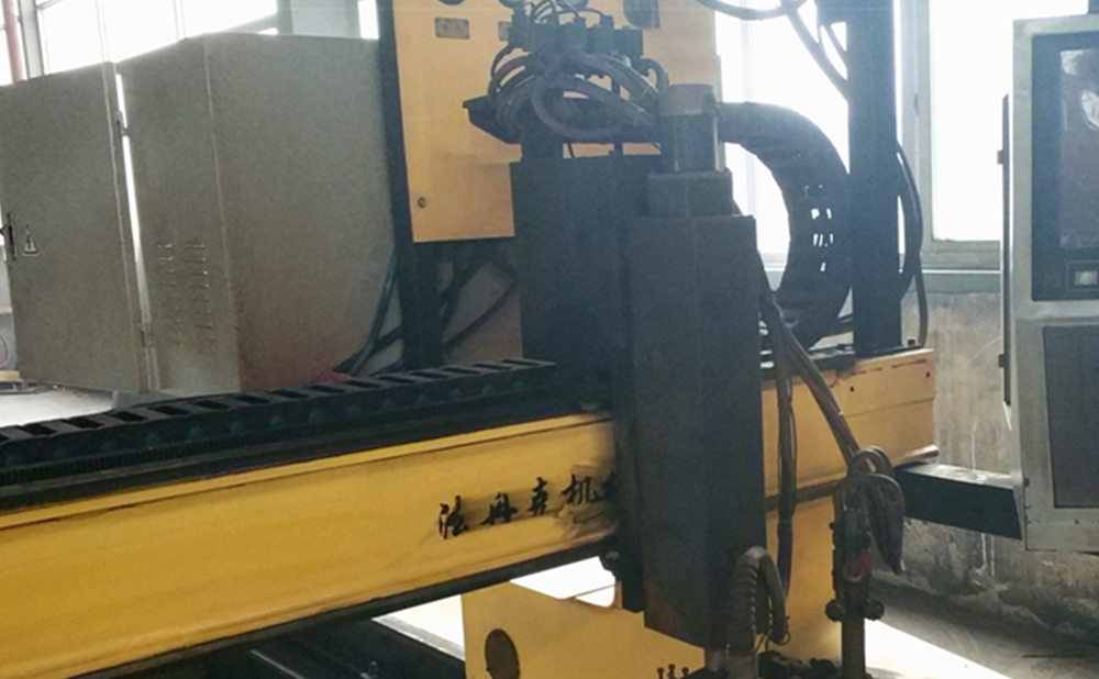 Máquina de corte a plasma CNC